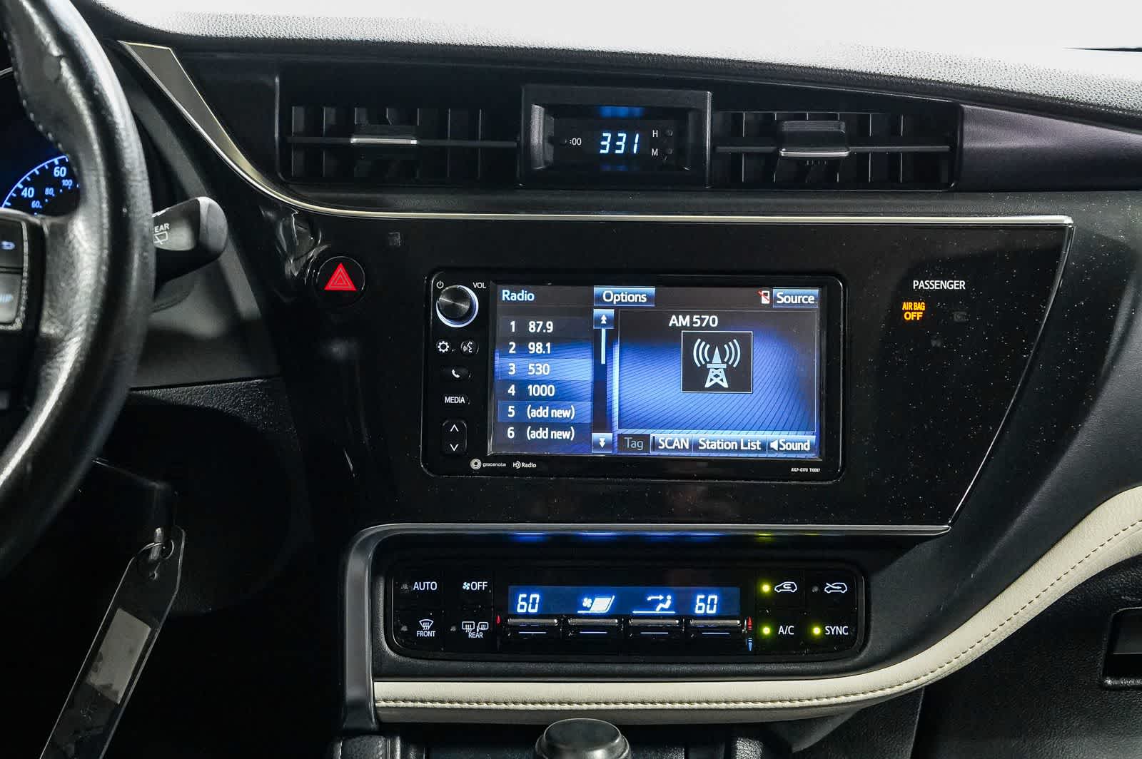 2017 Toyota Corolla iM CVT (Natl)