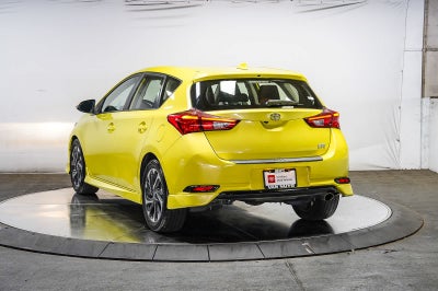 2017 Toyota Corolla iM CVT (Natl)