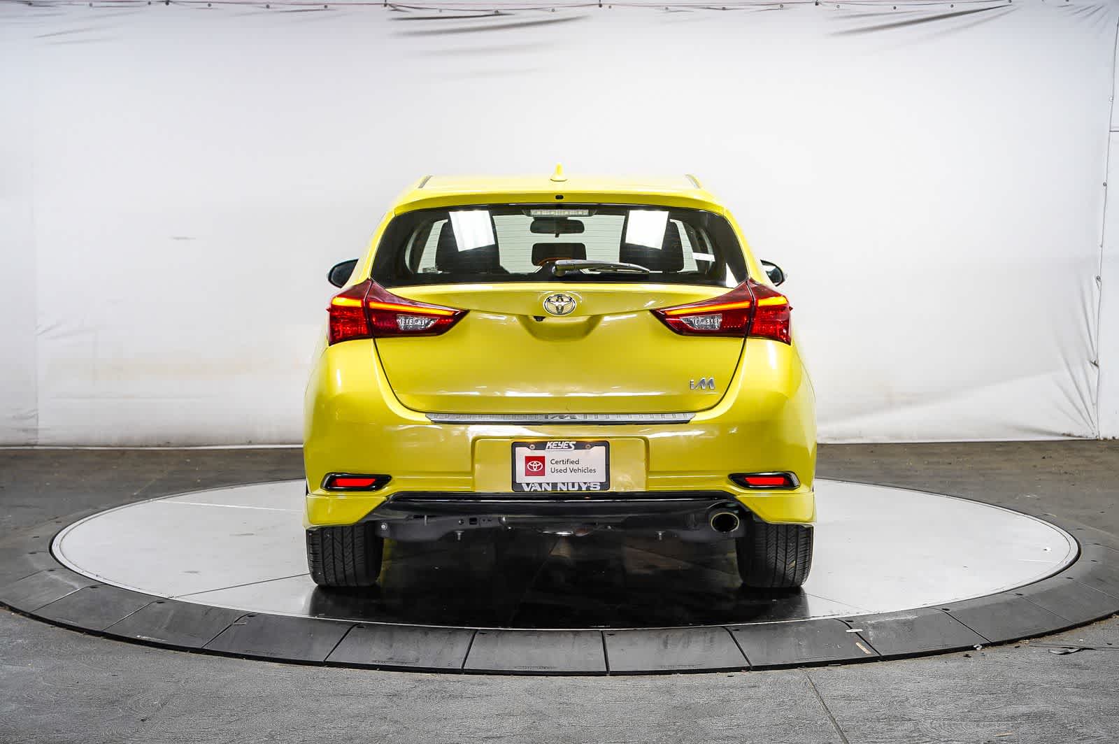 2017 Toyota Corolla iM CVT (Natl)