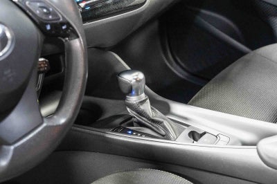 2019 Toyota C-HR LE