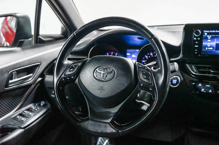2018 Toyota C-HR XLE Premium