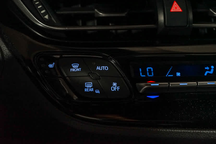 2018 Toyota C-HR XLE Premium
