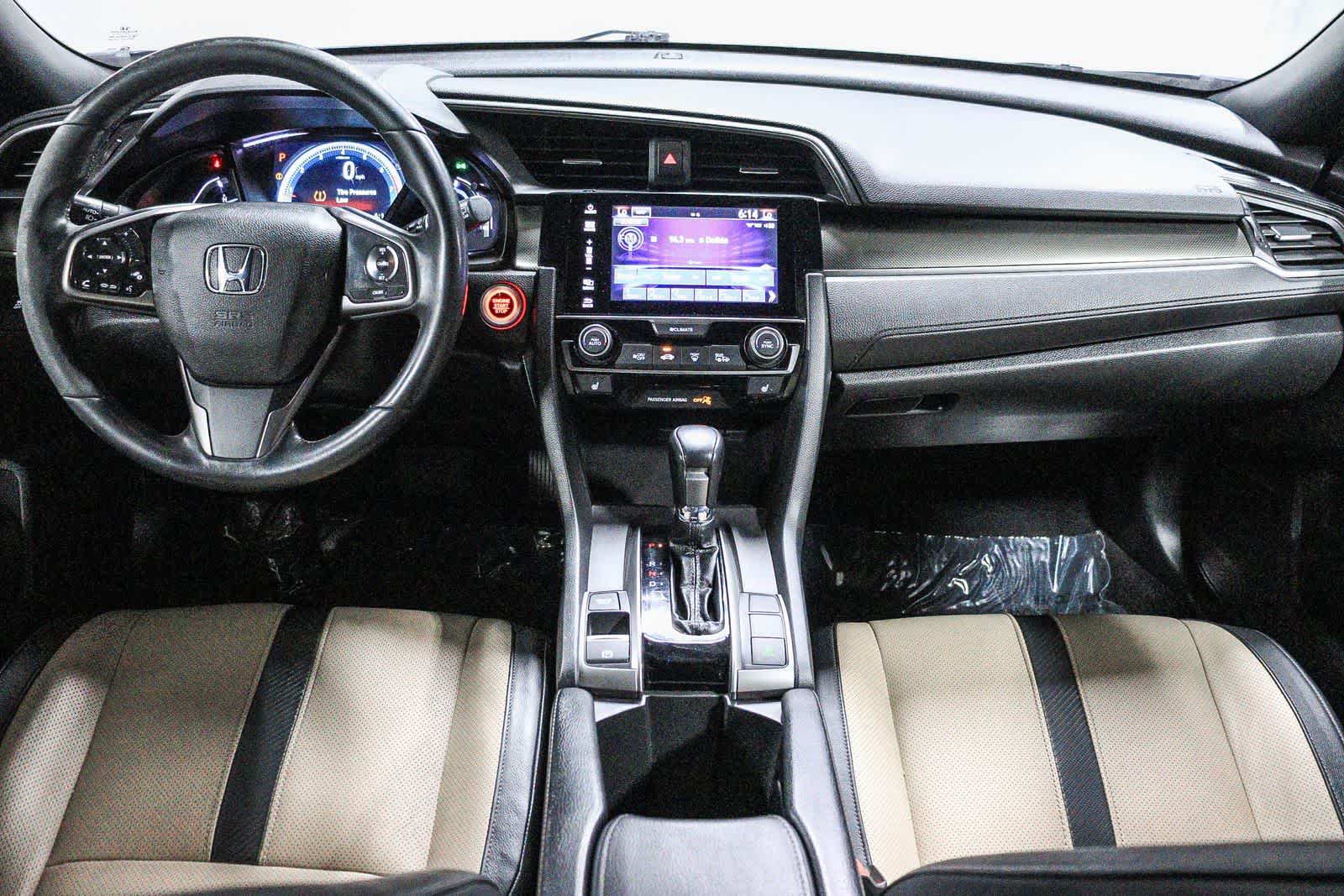 2018 Honda Civic Hatchback EX-L Navi