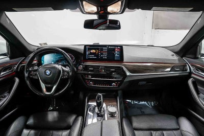 2021 BMW 530i 530i