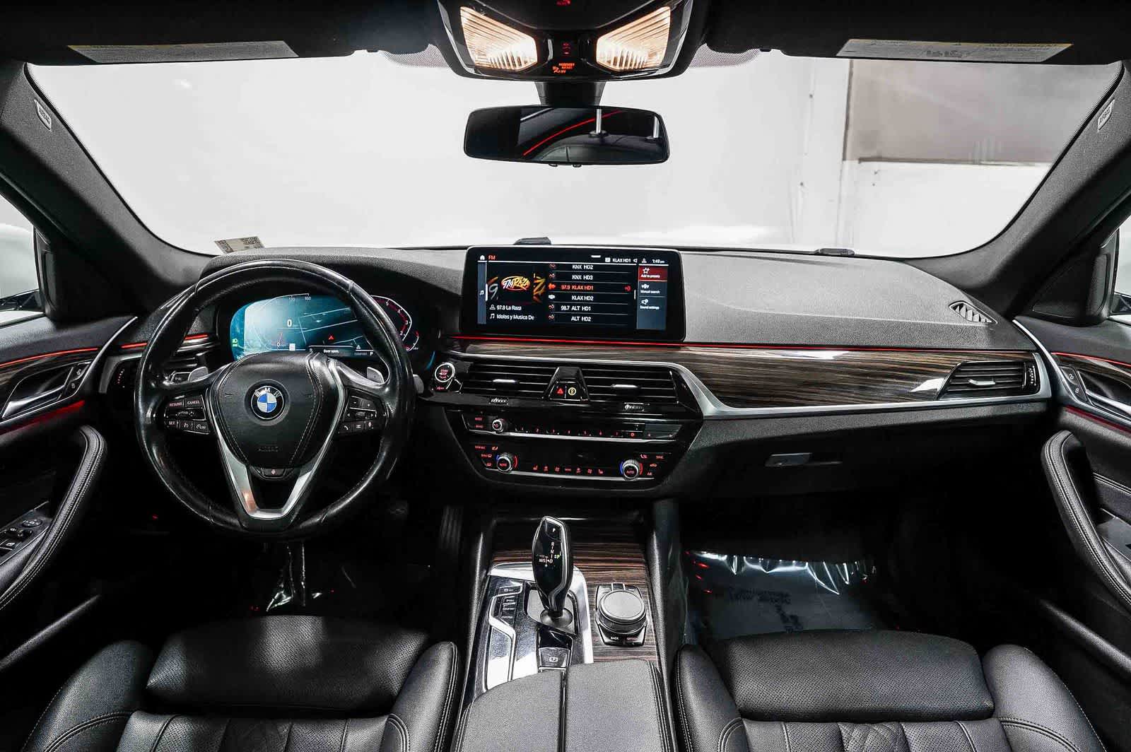 2021 BMW 530i 530i