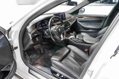 2021 BMW 530i 530i