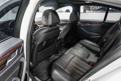 2021 BMW 530i 530i
