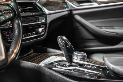 2021 BMW 530i 530i