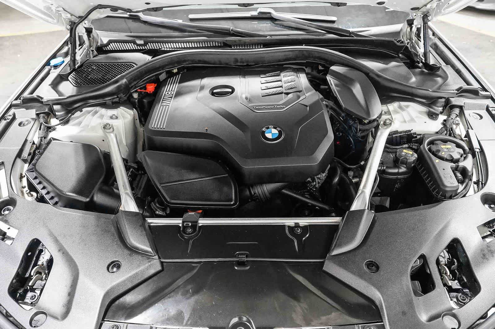 2021 BMW 530i 530i