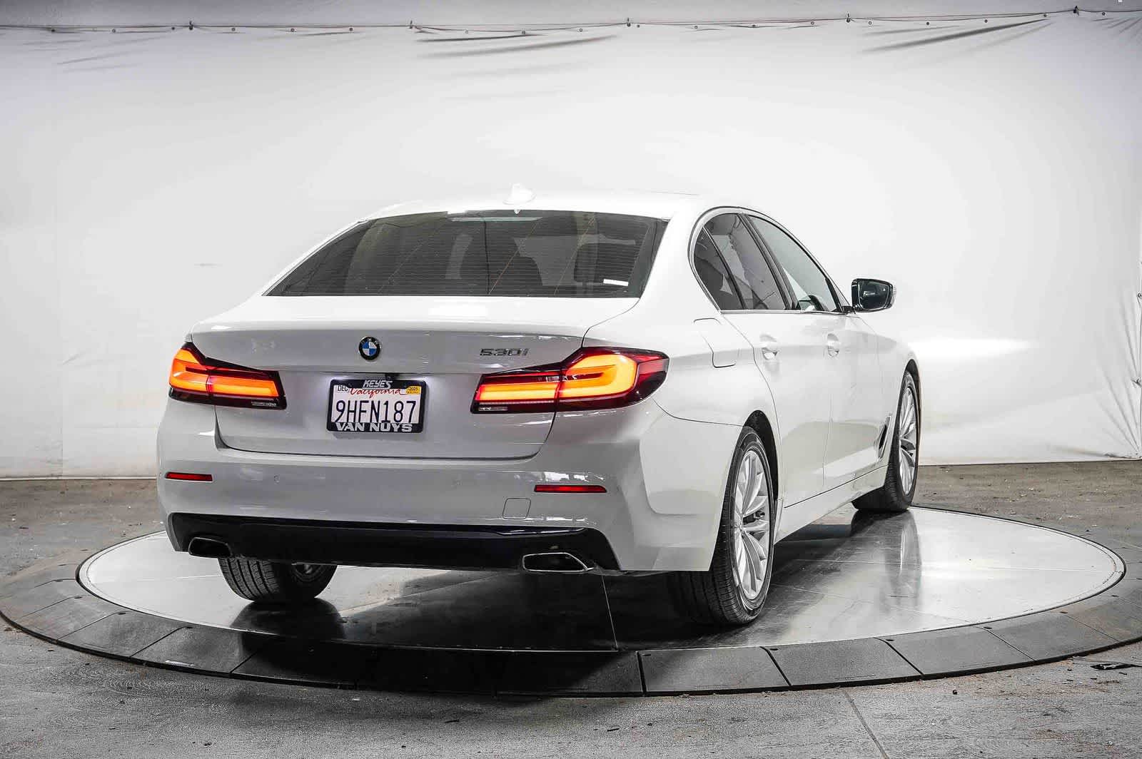 2021 BMW 530i 530i