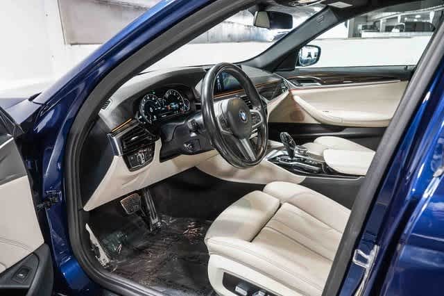 2019 BMW 5 Series 540i