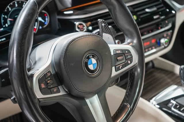 2019 BMW 5 Series 540i