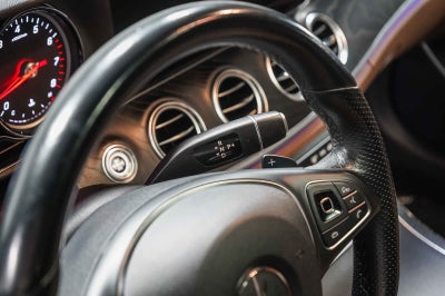 2018 Mercedes-Benz E 300 E 300