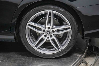 2018 Mercedes-Benz E 300 E 300